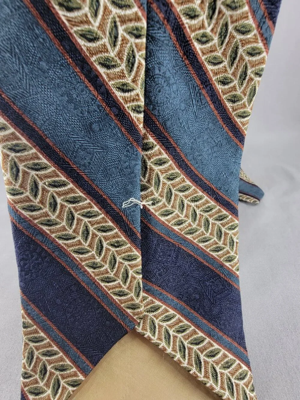 Calvin Klein Silk Necktie Tie Mens Blue Tan Stripe Leaf Geometric USA
